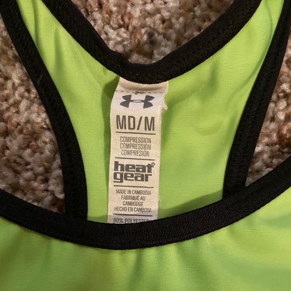 EUC medium neon Under Armour sports bra - Picture 2 of 3